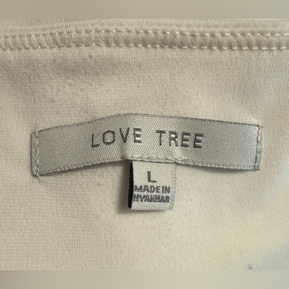 White Love Tree spaghetti strap tank top size L - Picture 5 of 10